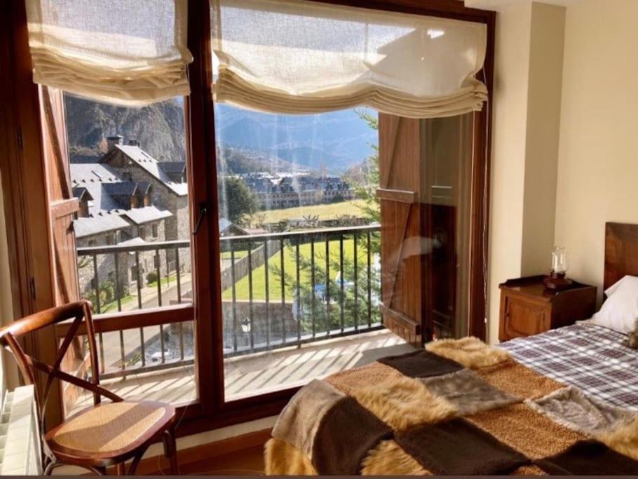 Elegante Apartamento En Escarrilla Con Vistas Al Valle Zewnętrze zdjęcie